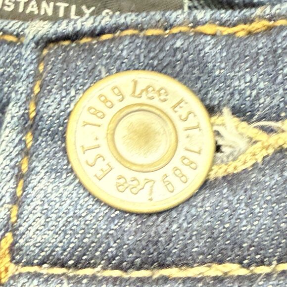 Lee Relaxed Fit Straight Leg Jeans Womens Size 12 Mid Rise Stretch Blue - Picture 14 of 16